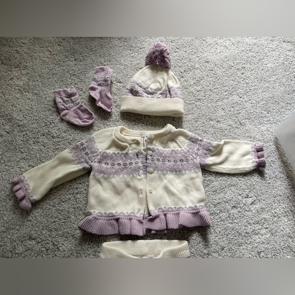 Janie and Jack Sweater Baby Outfit - Picture 2 of 8